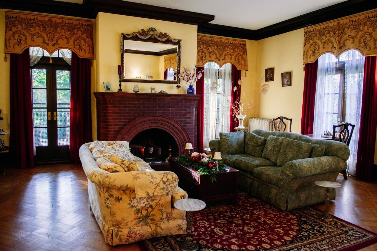Mercersburg Inn Екстер'єр фото