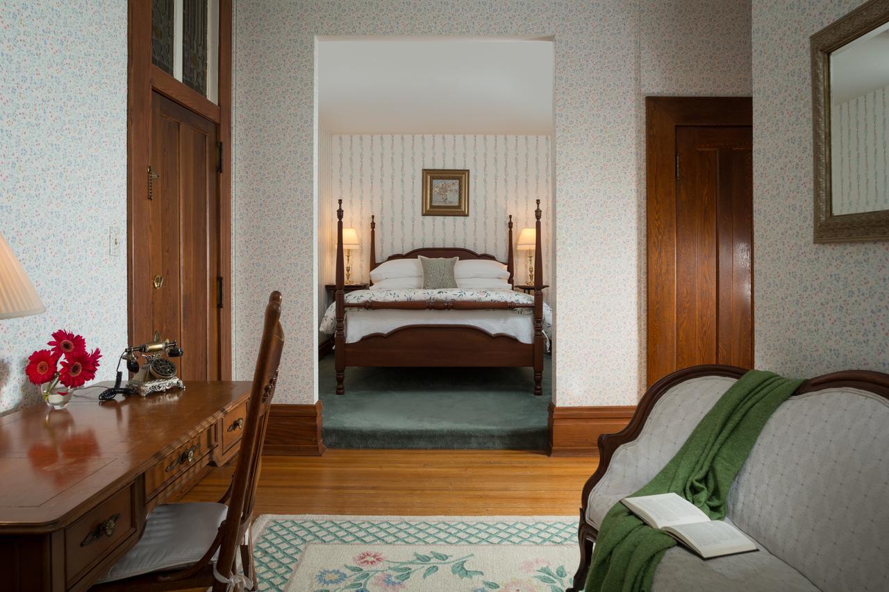 Mercersburg Inn Екстер'єр фото