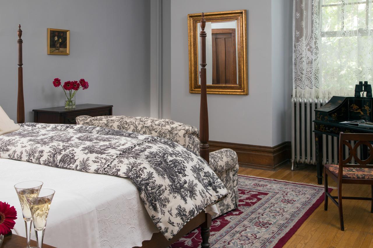 Mercersburg Inn Екстер'єр фото
