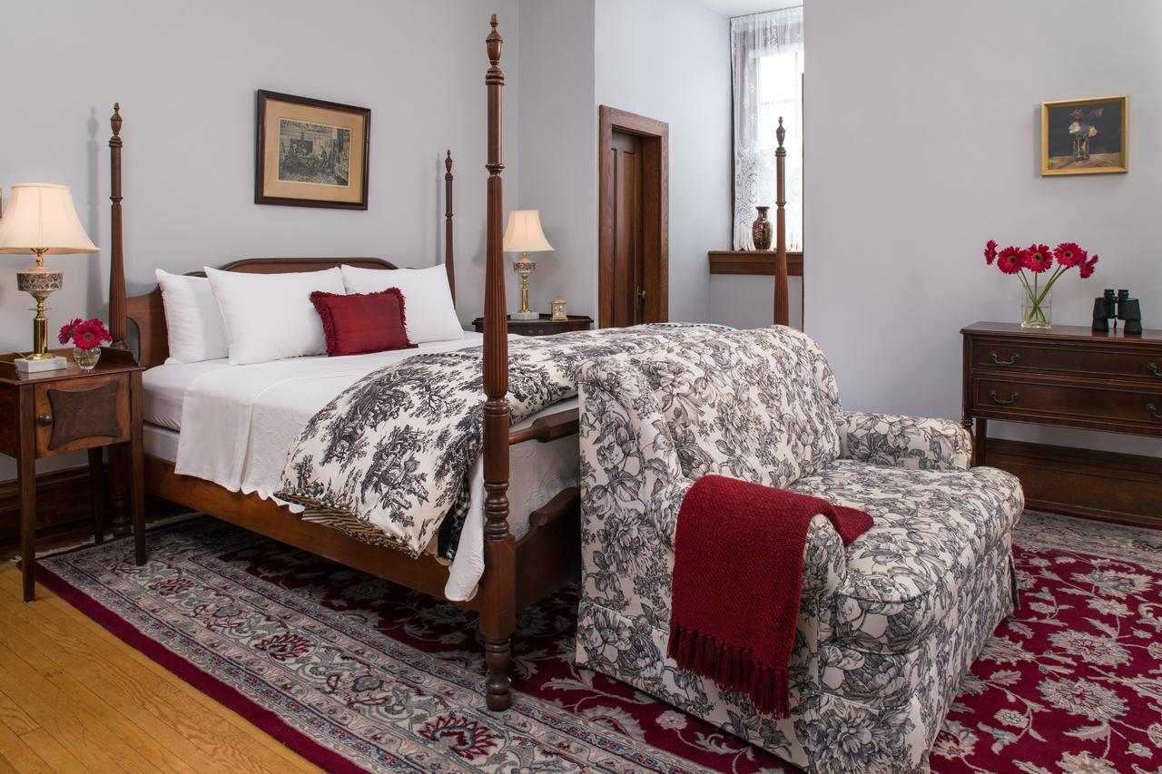 Mercersburg Inn Екстер'єр фото