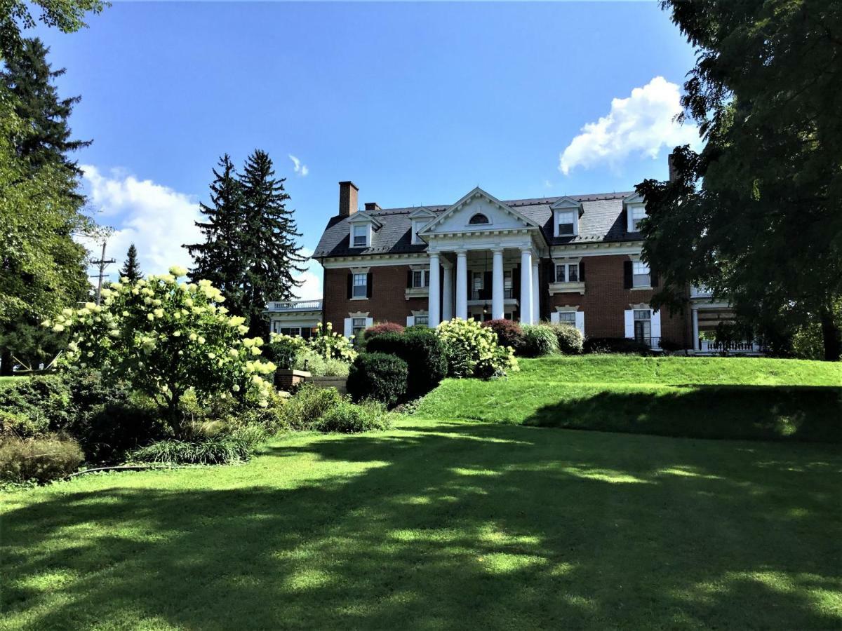 Mercersburg Inn Екстер'єр фото