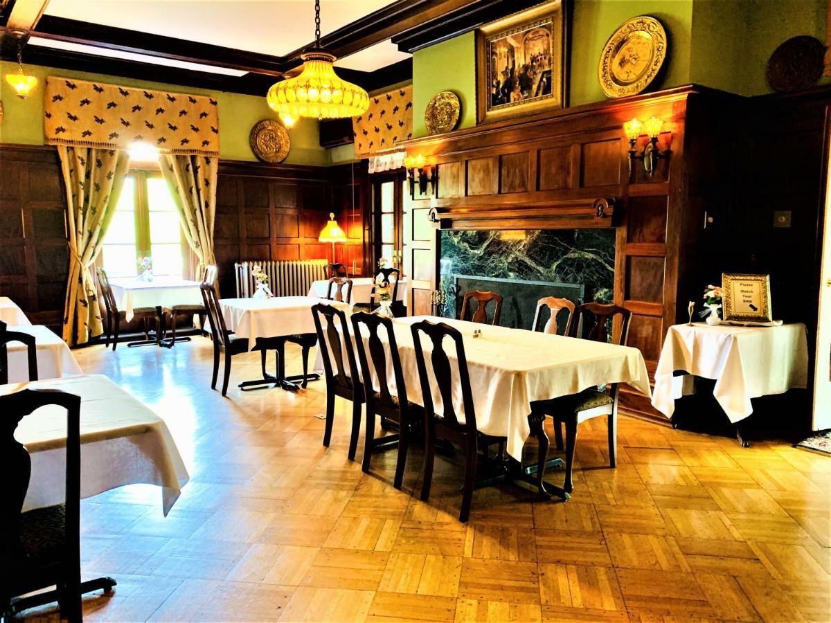Mercersburg Inn Екстер'єр фото