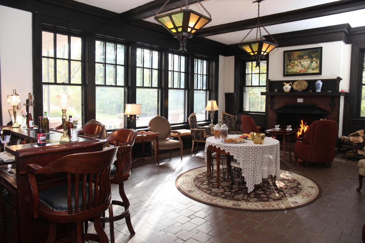 Mercersburg Inn Екстер'єр фото